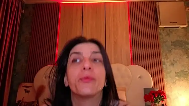 RedFlagXXX live cam on StripChat