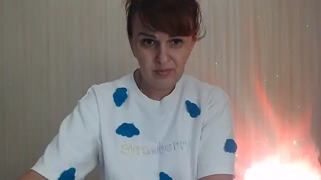 EverlastBlum live cam preview