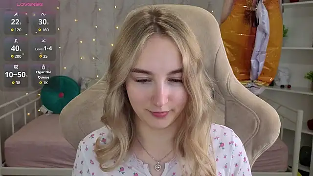 Shy_Polly