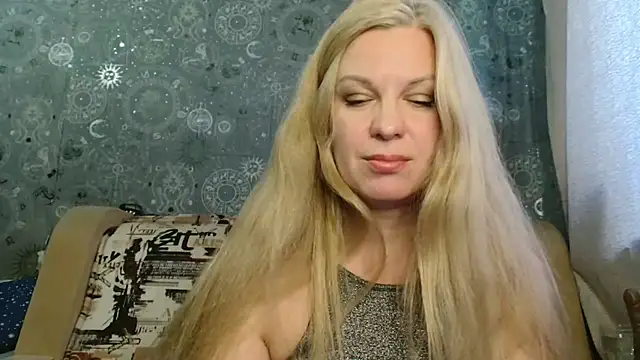BlondeFox