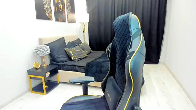 RedLipse live cam on StripChat