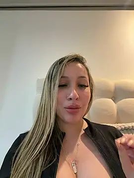 Mialunaxx
