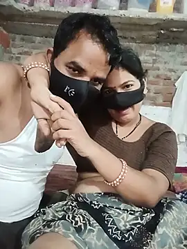 Indiansexycouple2