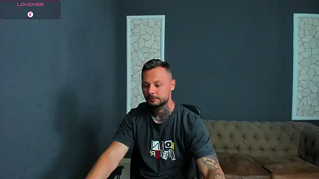 BrianHunts live cam on StripChat