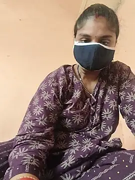 Queen_Desi