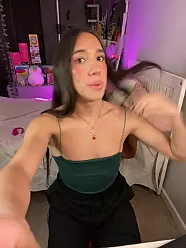 Tianapaezrr live sex cam