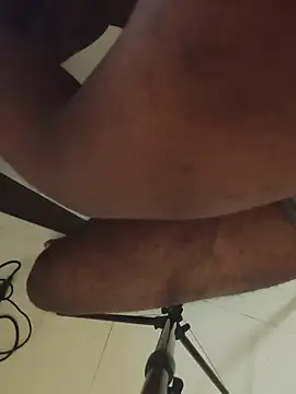 B-B-C-8