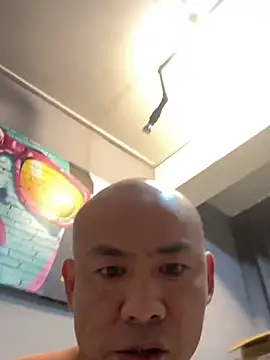 adidas1322 live cam on StripChat