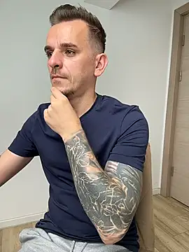 huge_cock22cm (Ask my age) - Let's have fun
