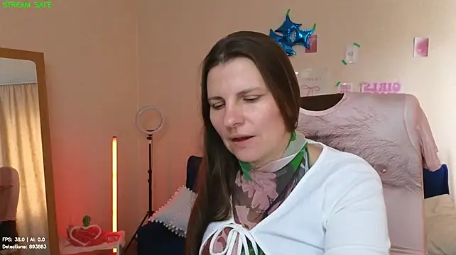 Mirabelle_Velvet