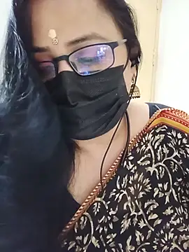 monisha_cam