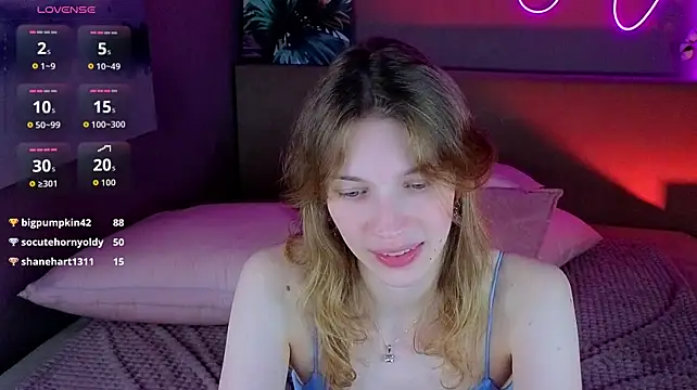 Emily_Cartex