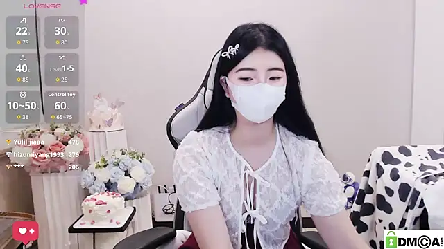 Nina_777_