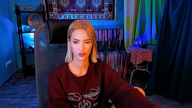 AngelaHolmes
