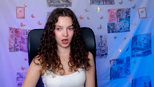 _SusieSu_ live cam on StripChat
