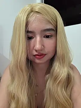 Pinkie_Princes Live Webcam on Stripchat