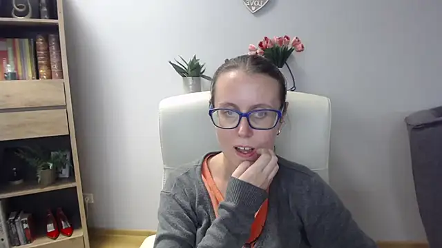 sweetxLizzy live cam on StripChat