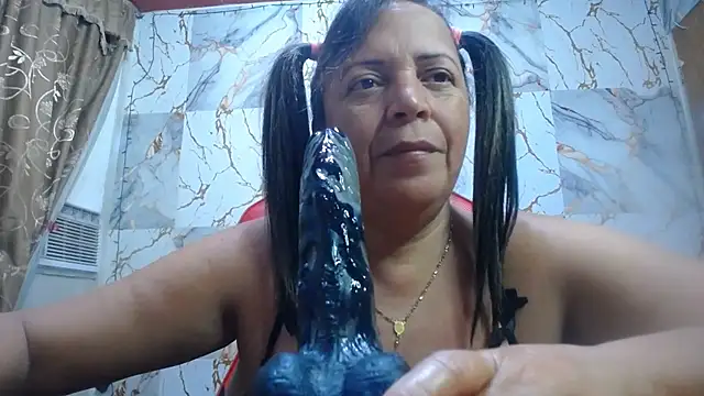 alina_maturehot