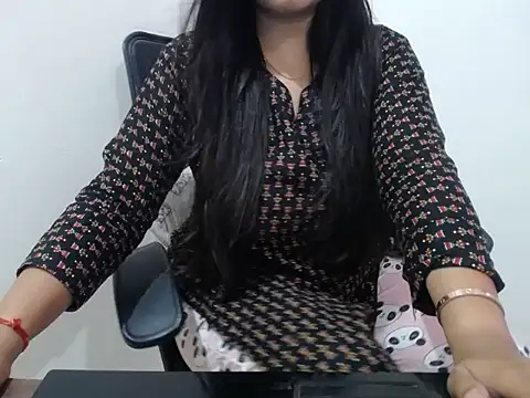 Glowing_Riyaa