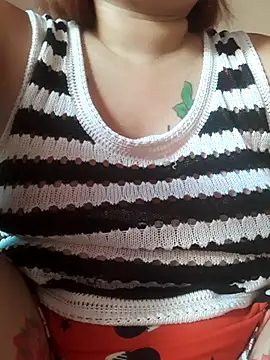 -Tara-a live cam on StripChat