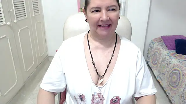 leonela_69