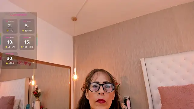 Bella_Evans_