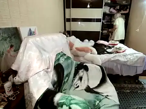 Lia_Laguna77