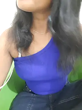 Navya6879