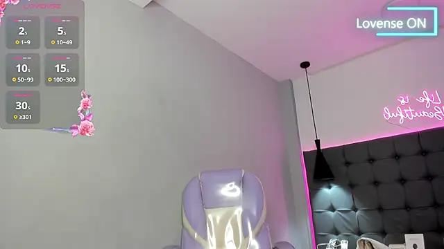 scarletcherry18