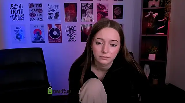 chloe_ley