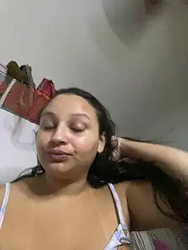 julia_moreira