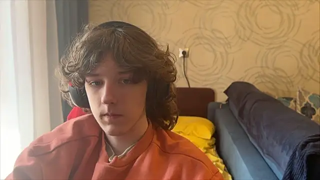 alek_trika
