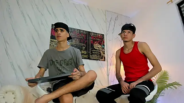 COOL_BOYS2