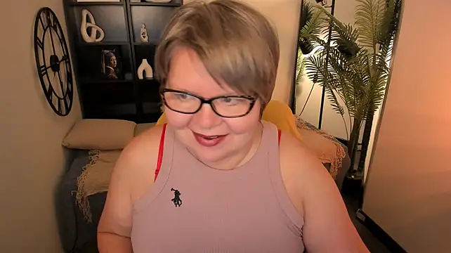 Shannonshine live sex cam