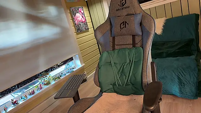 SandyChris