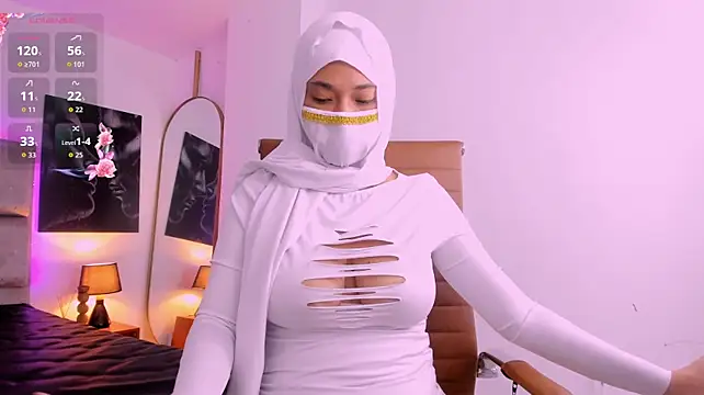 zuri_zayn