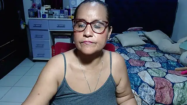 pervert_mommy_
