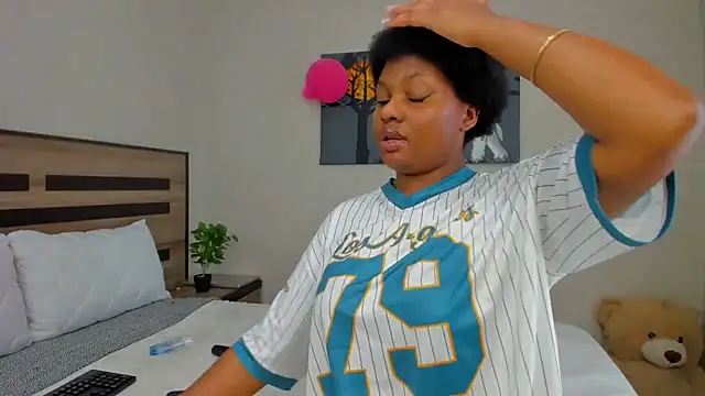 Renee-18