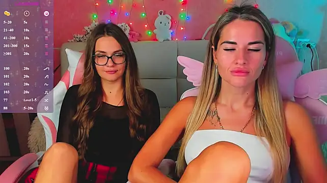 hotty_girls_here