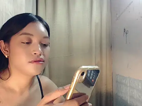 itsme_gwen live sex cam