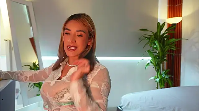 whitneyhot