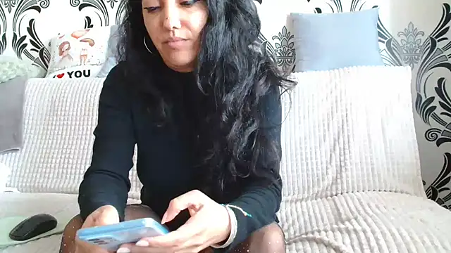 MissMirra828