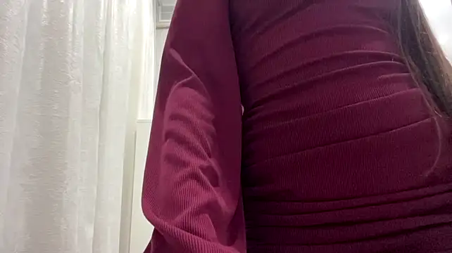 NanTrias live sex cam