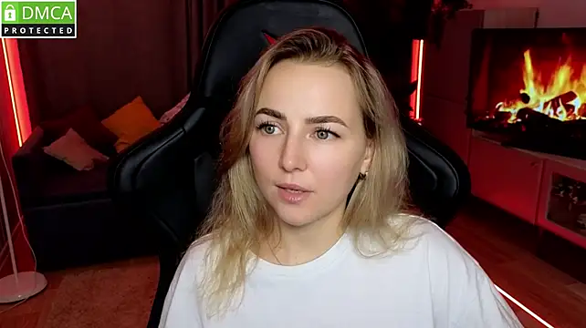 Mira_Mermayd live cam preview