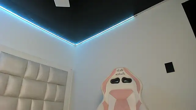 peyton__wat