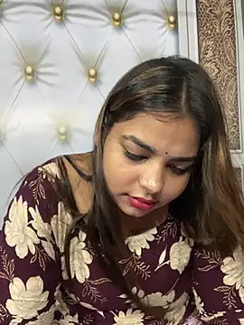 aayra_joshi's live room