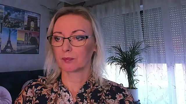 vanessa_chat