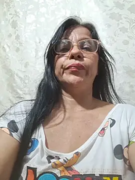 Sweet-Hot-Sucking live cam preview