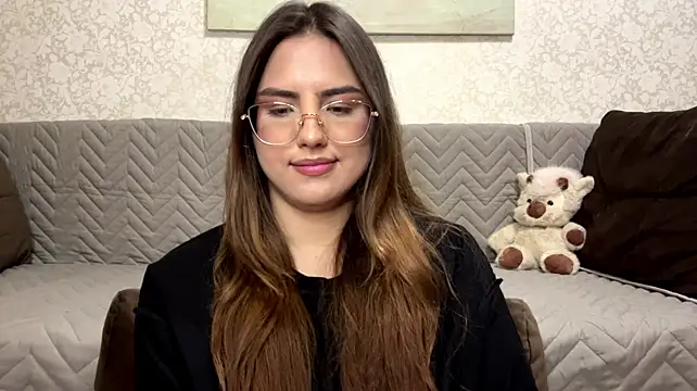 Mina_Aston