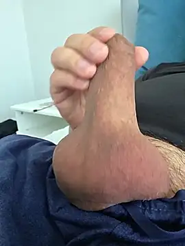 Axer1960 live cam on StripChat